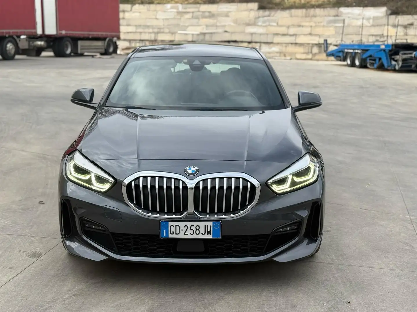 BMW 118 118d Msport auto Grigio - 1
