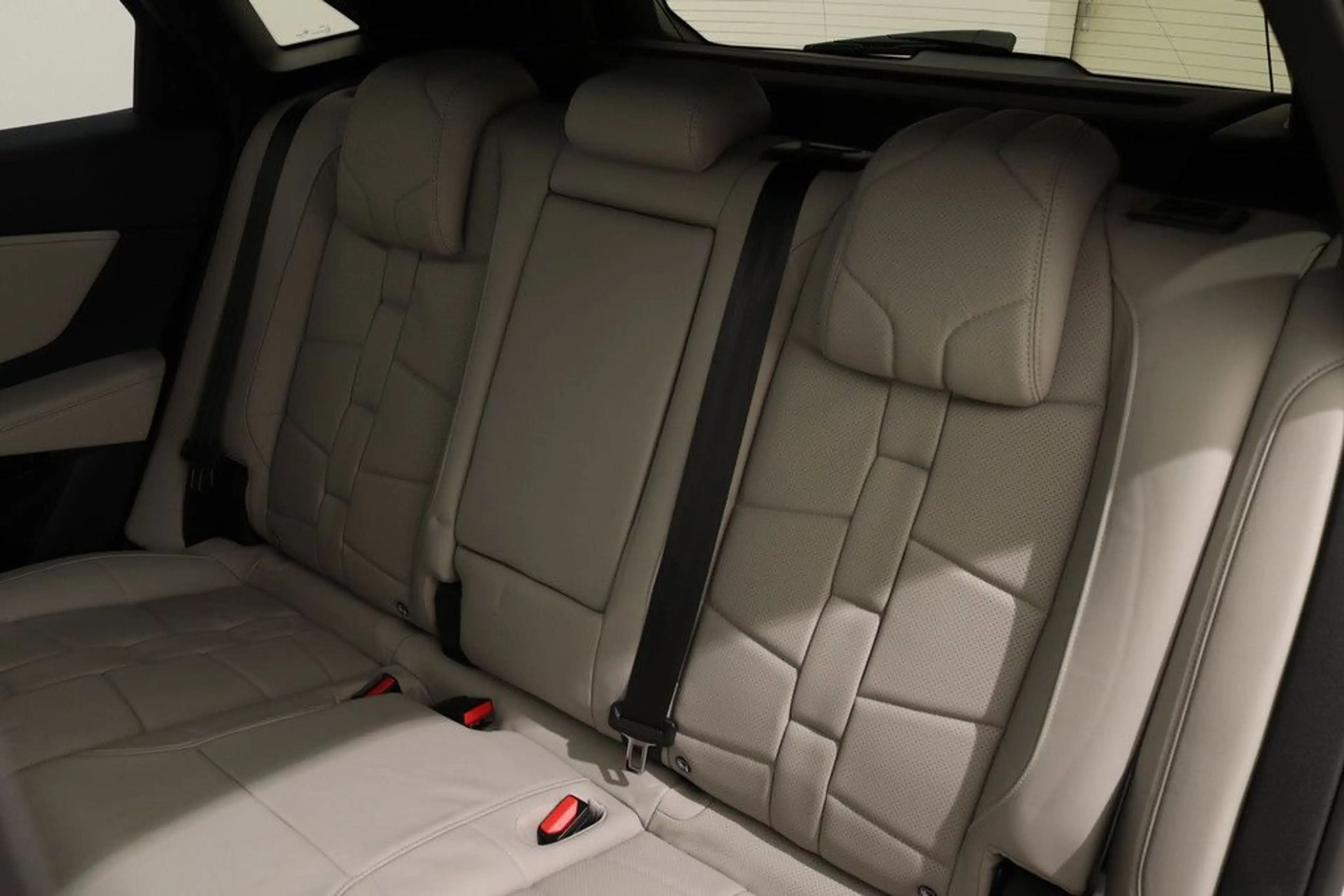 DS Automobiles DS 7 DS7 Opera E-Tense 4x4 360 Pano,21",Nappa,Focal — photo 11