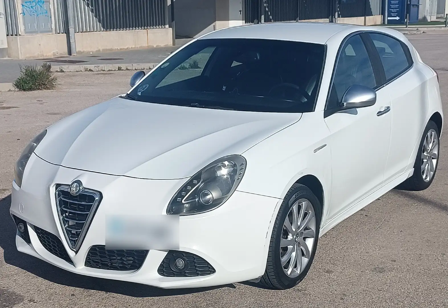 Alfa Romeo Giulietta 2.0JTDm Distinctive TCT 170cv/68.000 Kms - 1