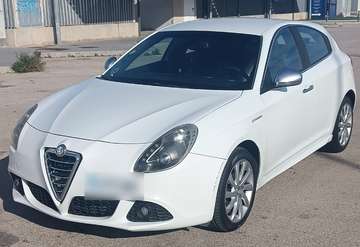 2.0JTDm Distinctive TCT 170cv/68.000 Kms