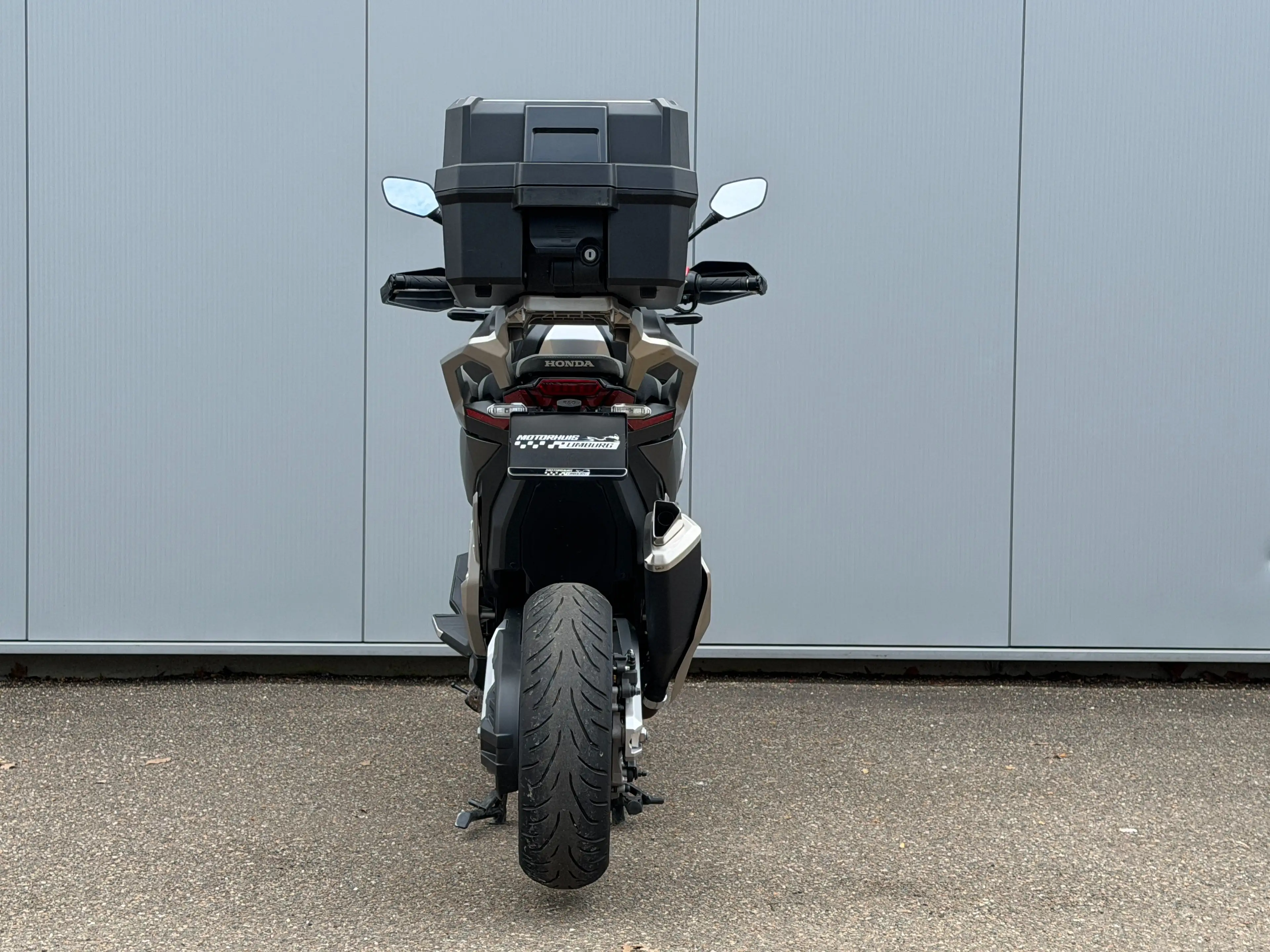 Honda X-ADV 750 / Topkoffer / Keyless / 2018 -- 14800 km — photo 6
