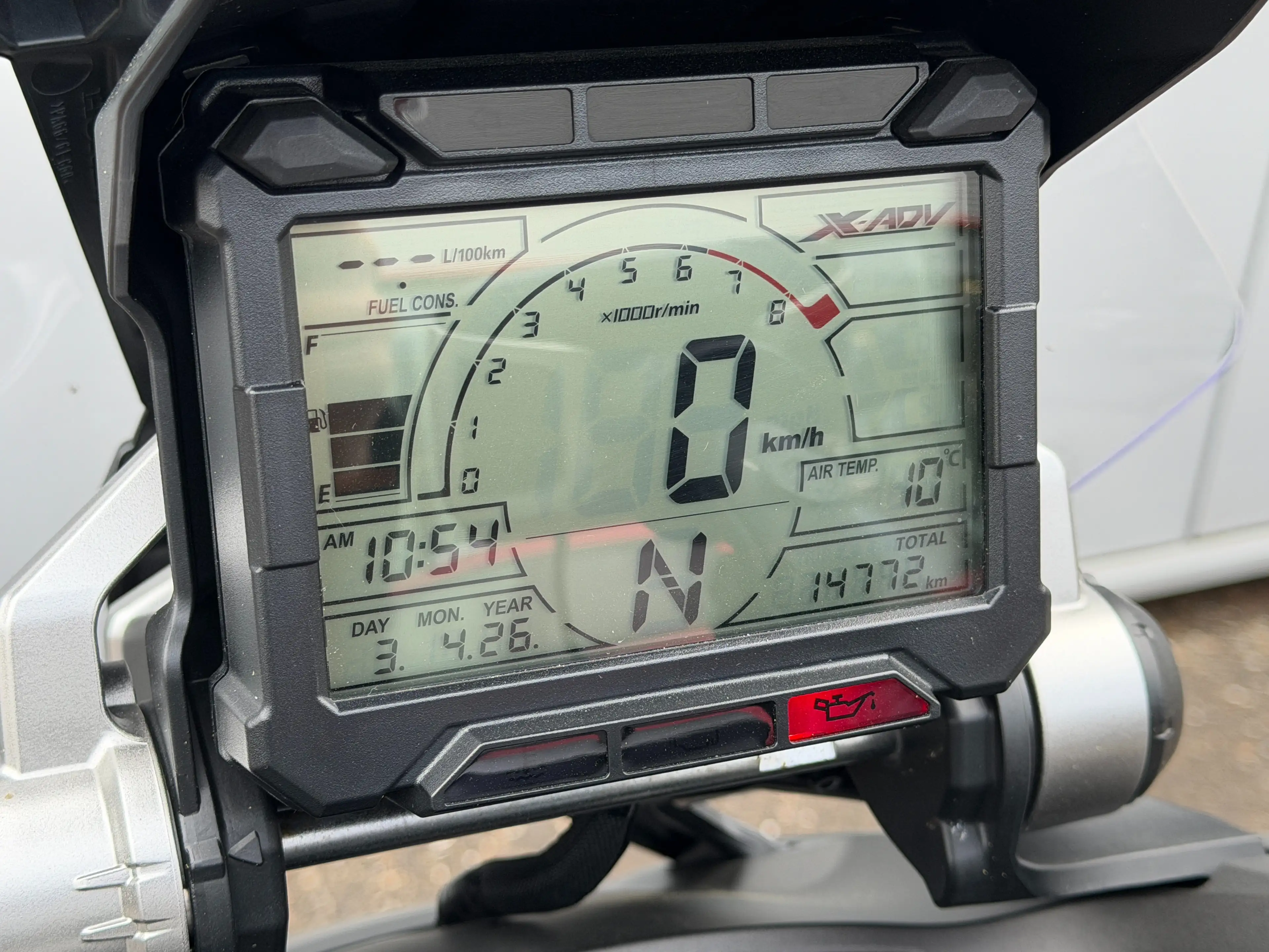Honda X-ADV 750 / Topkoffer / Keyless / 2018 -- 14800 km — photo 11