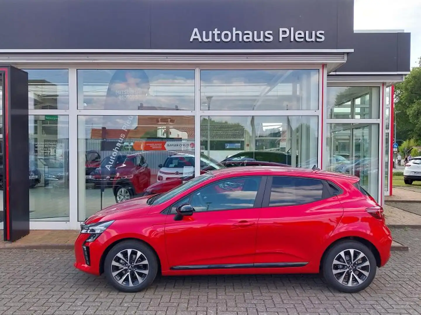 Mitsubishi Colt PLUS 1.0 T-Benziner 6-Gang Rouge - 1