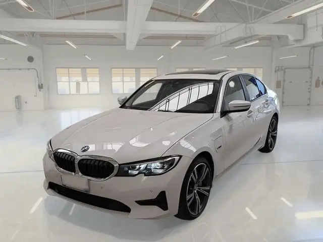 BMW 330 330E BUSINESS ADVANTAGE AUTO 4 PORTE BERLINA