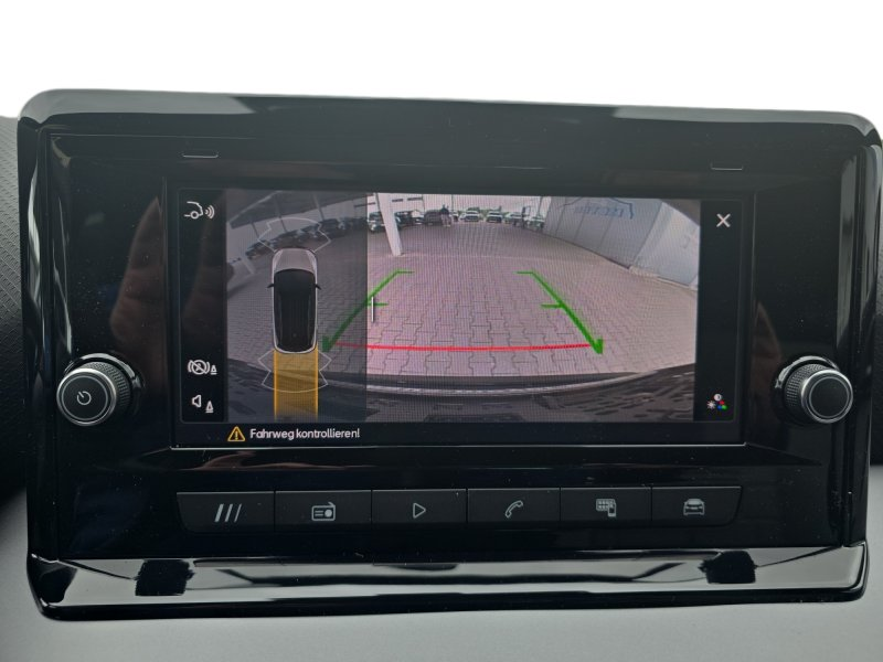SEAT Arona FR 1,5TSI DSG aAHK/LED/ACC/Kamera/Winterp.     ** — photo 24