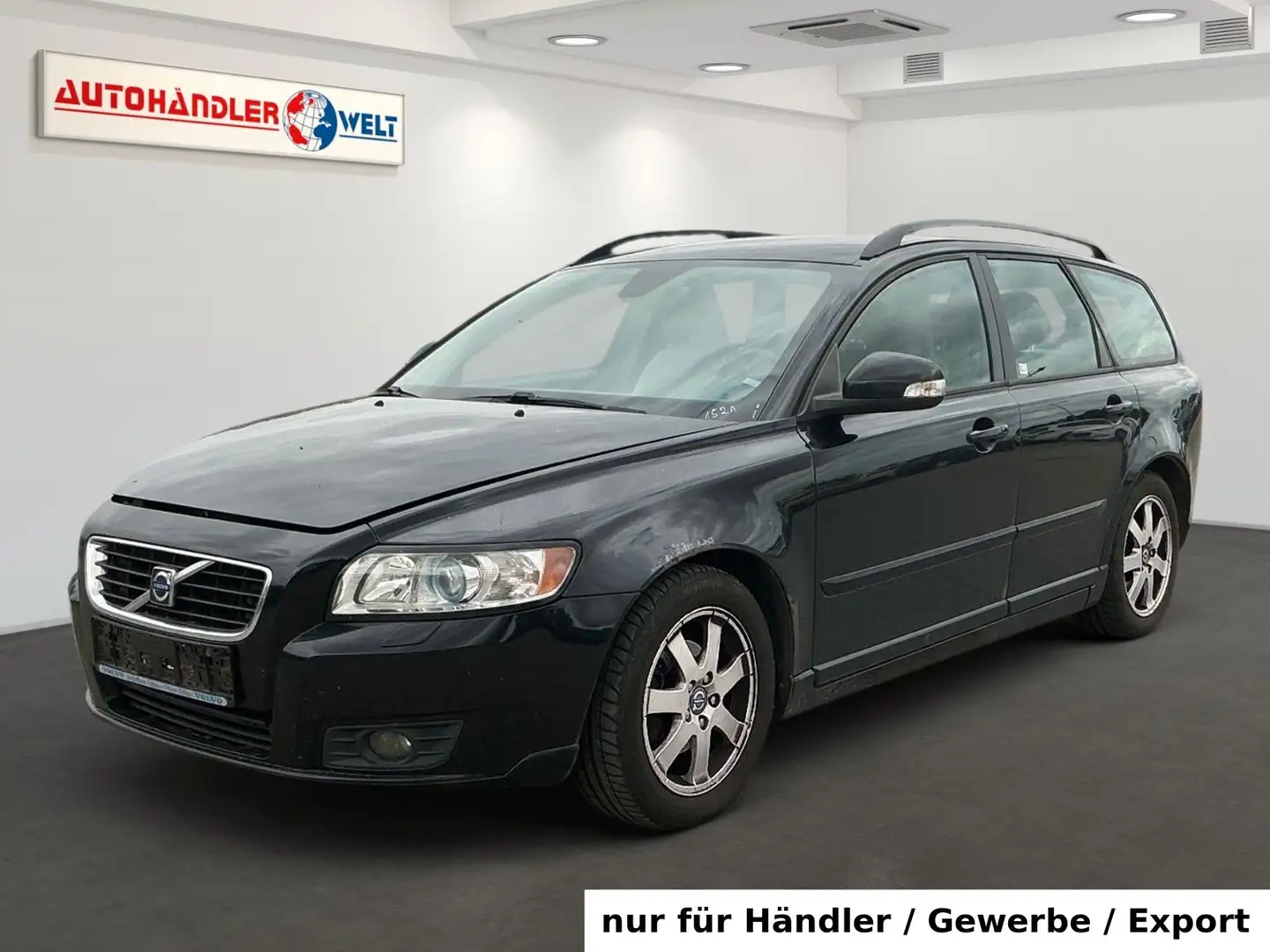 Volvo V50 1.8 Xenon Alcantara AAC Tempo SHZ Schwarz - 1