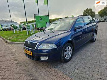 Combi 1.6 Elegance / Goede auto / APK maart 2027