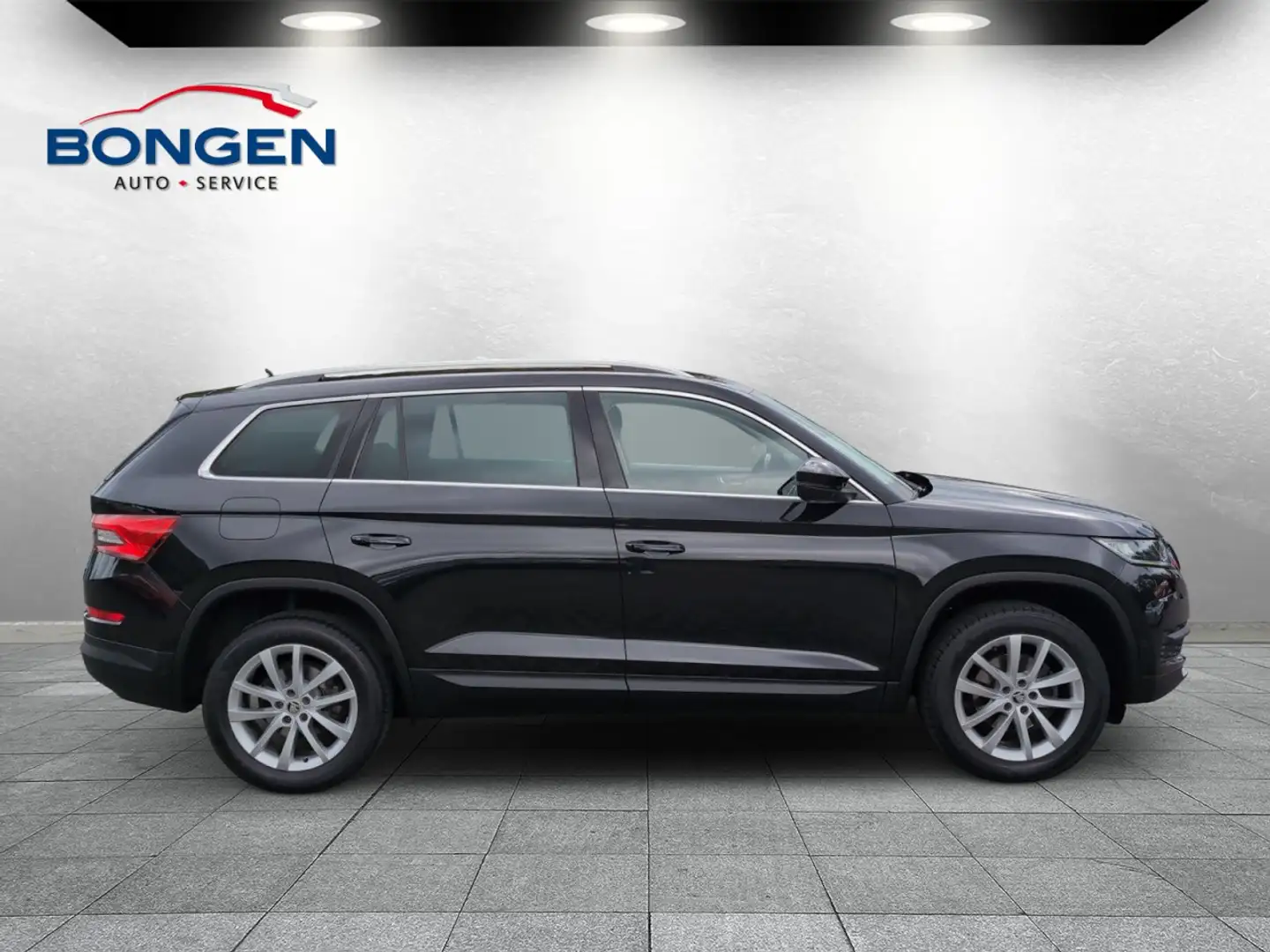 Skoda Kodiaq 1.5 TSI Style DSG Rückfahrkamera Navi LED Klima Schwarz - 2