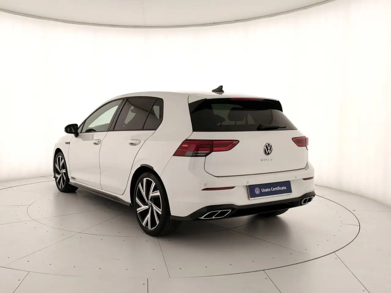 Volkswagen Golf 2.0 tdi r-line 150cv dsg 8