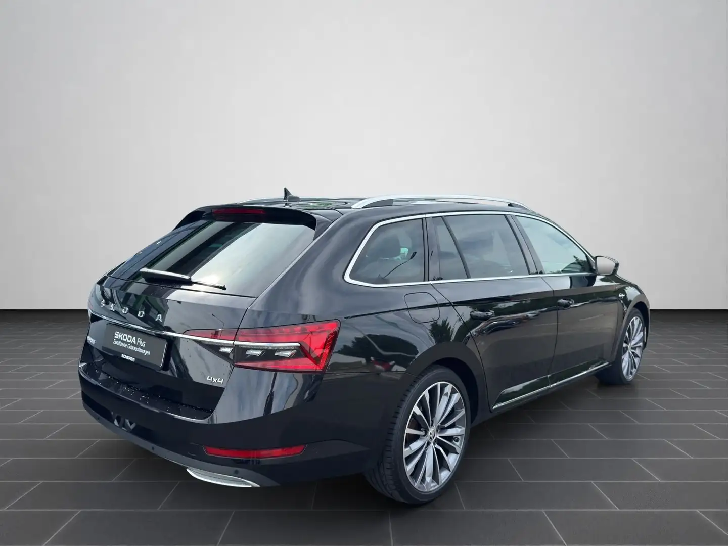 Skoda Superb Combi L&K 2.0 TDI DSG 4x4 AHK Navi Pano S Schwarz - 2