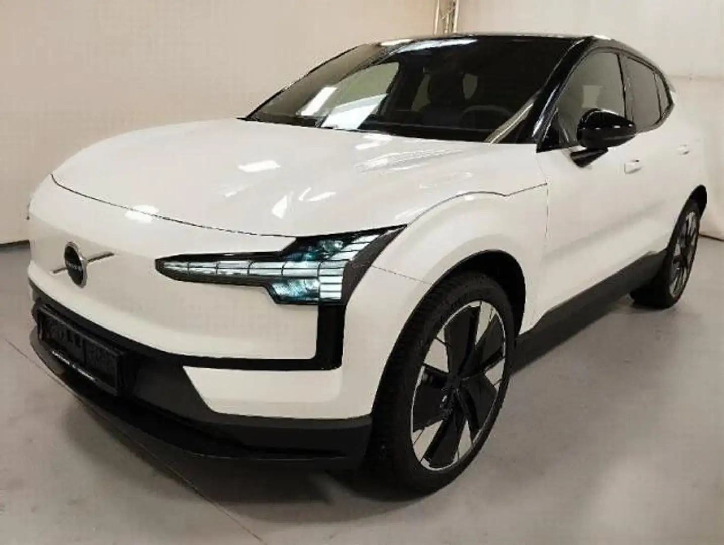 Volvo EX30 Plus Pure Electric Extended Range *0,99%eff Weiß - 1