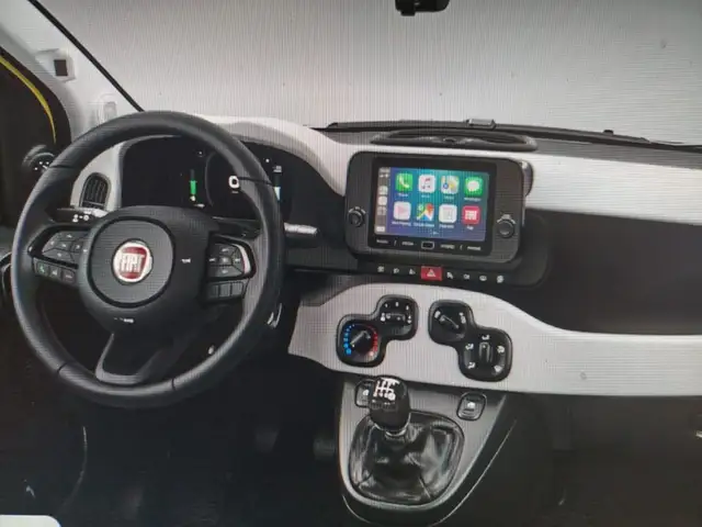 Fiat Panda view 4