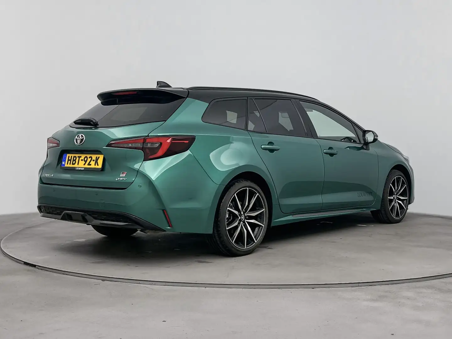 Toyota Corolla Touring Sports Hybrid 140 GR Sport | Navigatie | C Vert - 2