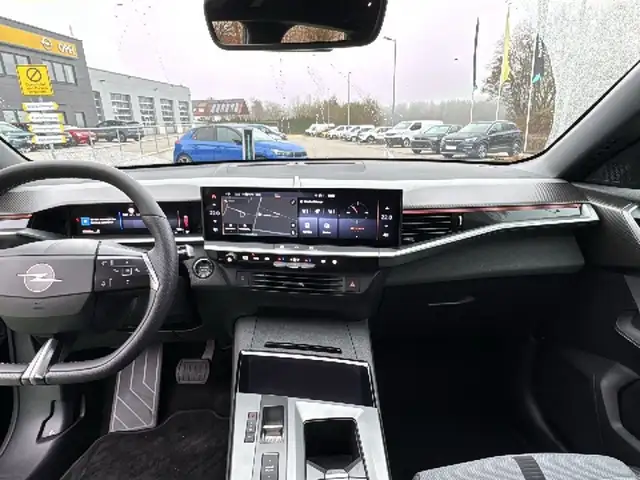Opel Grandland view 8