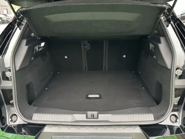 Opel Grandland view 6