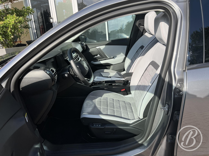 Citroen C4 1.2 Hybrid 145pk Max Automaat Panoramadak — photo 9