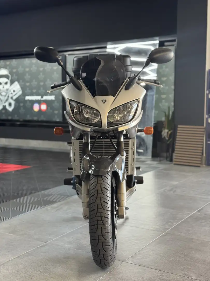 Yamaha FZS 1000 2.200 km REALI - 2