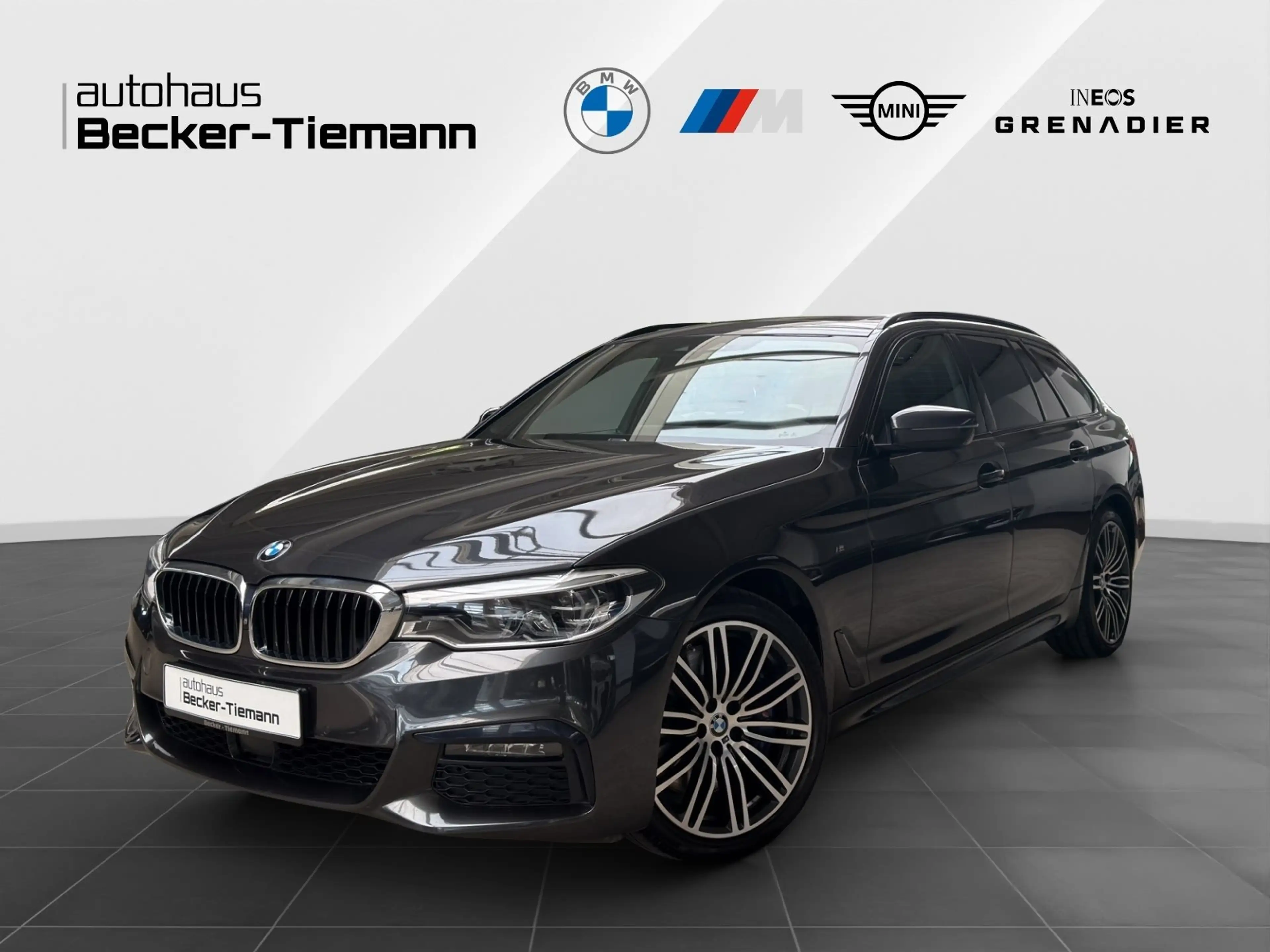 BMW 540 d xDrive Touring M Sport/Head-Up/HK-Sound/AHK/Pano