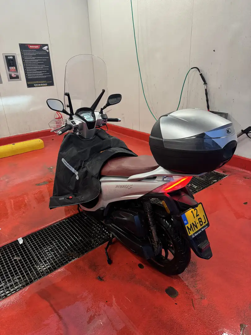 Kymco People S 150i Plateado - 2