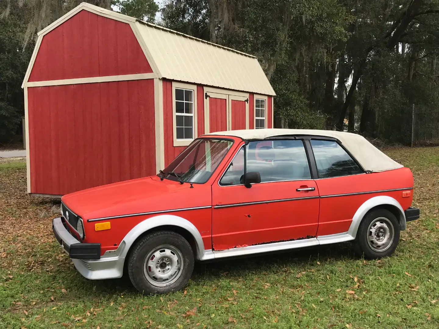 Volkswagen Golf Cabriolet Cabrio in Rot gebraucht in Nordhorn für € 2.800,-