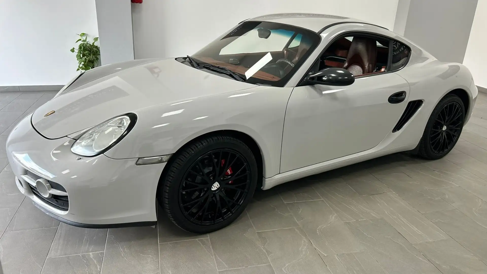 Porsche Cayman 2.7 - 2