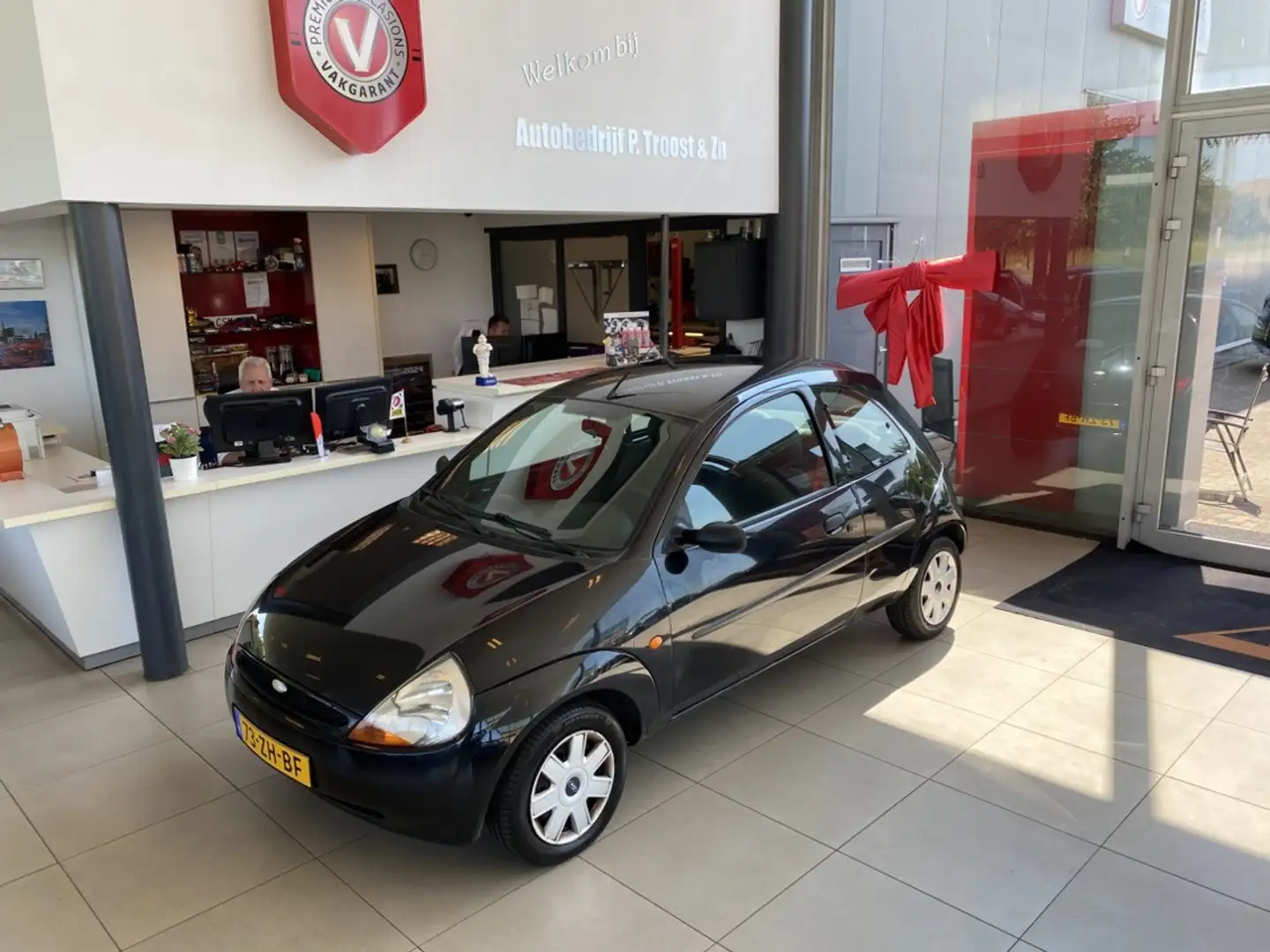 Ford Ka/Ka+ 1.3 Cool & Sound,Airco,Elektrischpakket,Stuurbekra Nero - 2