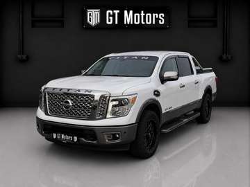 5.6L V8 4X4 PLATINUM