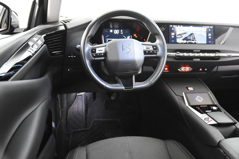 DS Automobiles DS 4 Bastille+ *1.Hand*Navi*Park ass.*Carplay*DAB — photo 11