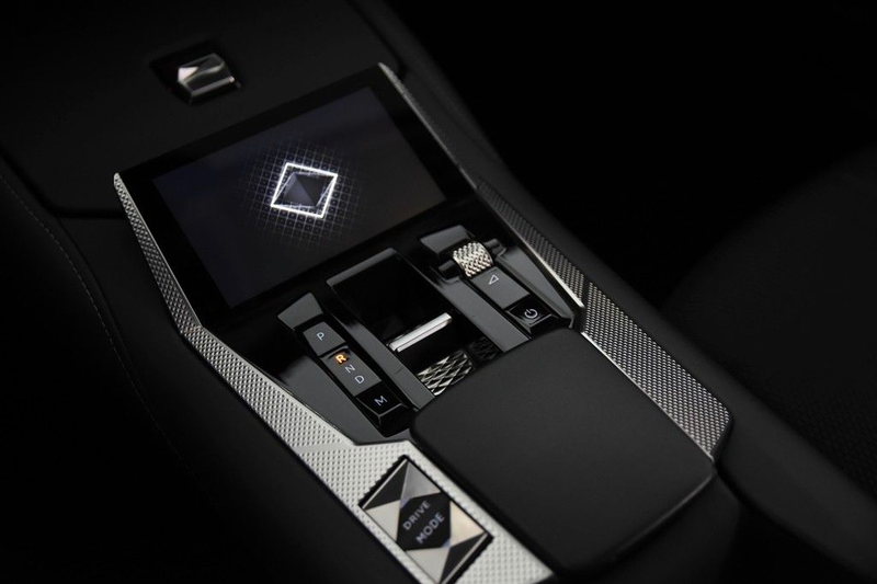 DS Automobiles DS 4 Bastille+ *1.Hand*Navi*Park ass.*Carplay*DAB — photo 14