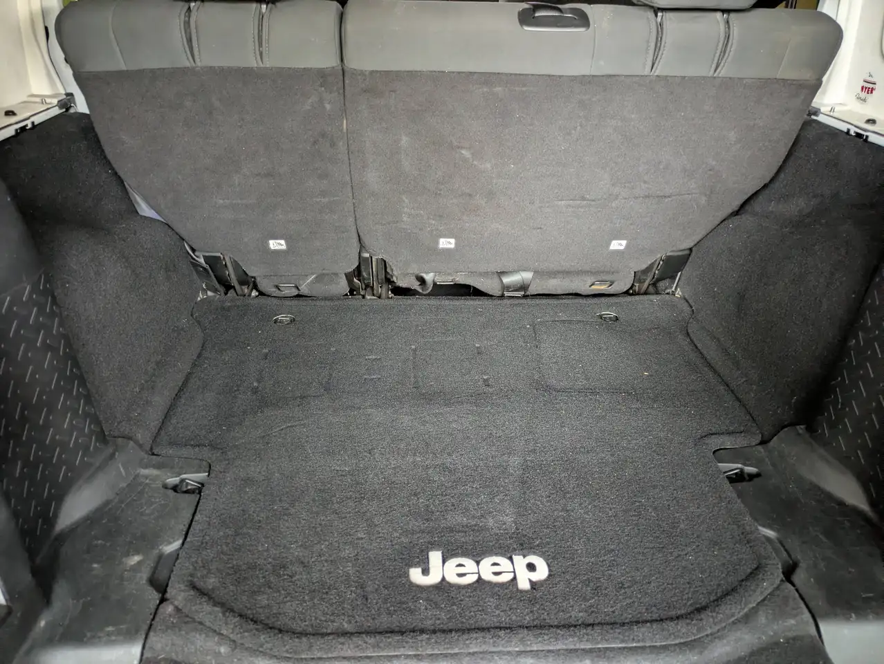 Jeep Wrangler photo Jeep Wrangler