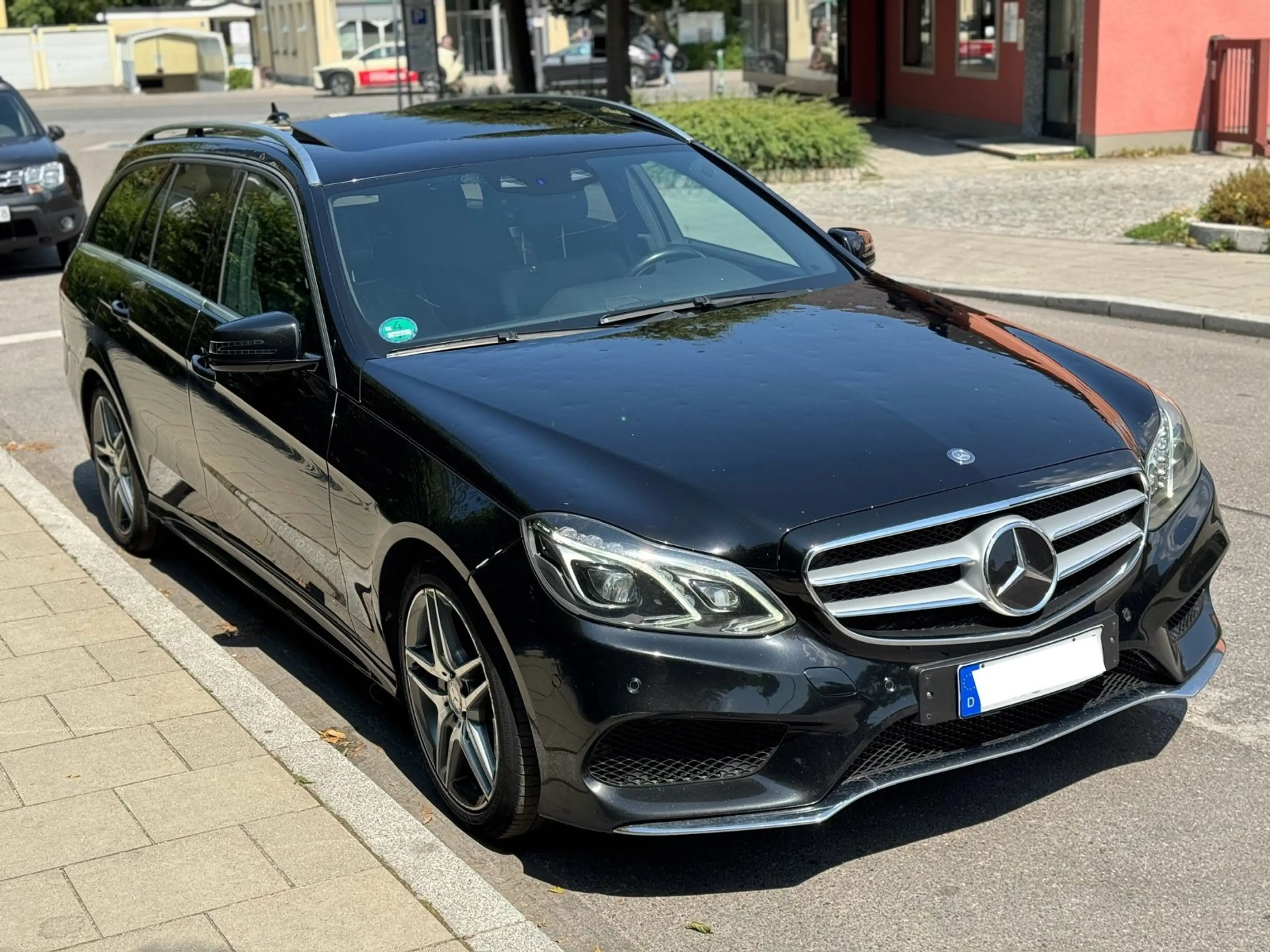 Mercedes-Benz E 350 BlueTec 4Matic*AMG Paket|Distronic Plus|A — photo 6