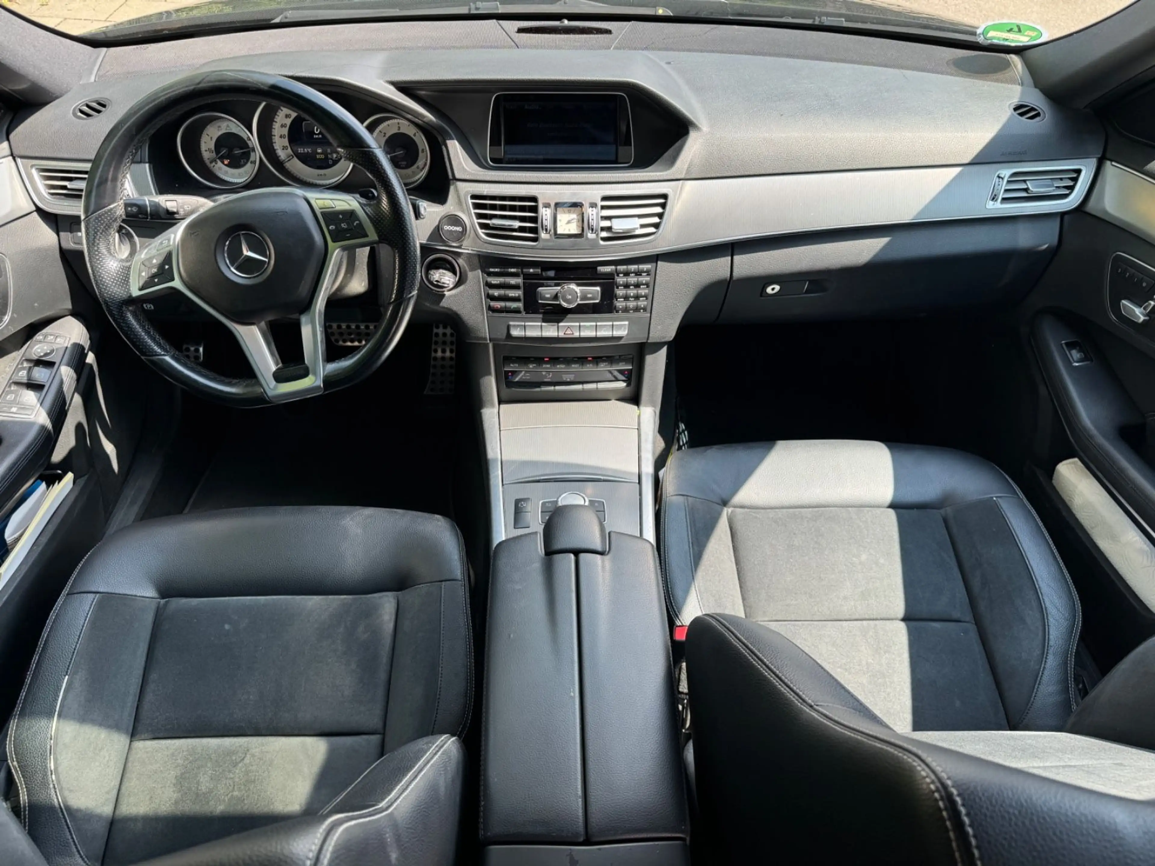 Mercedes-Benz E 350 BlueTec 4Matic*AMG Paket|Distronic Plus|A — photo 8