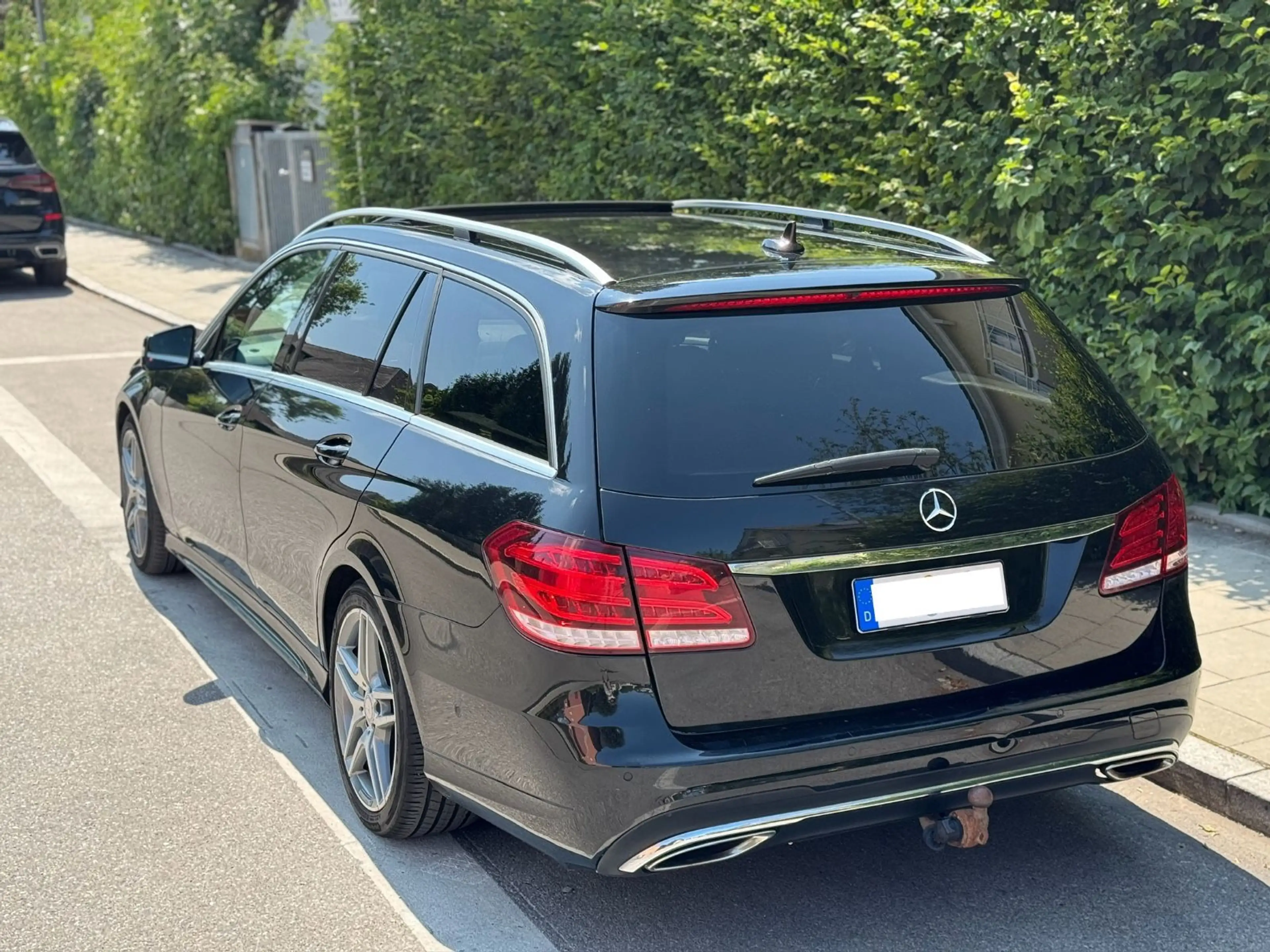 Mercedes-Benz E 350 BlueTec 4Matic*AMG Paket|Distronic Plus|A — photo 3