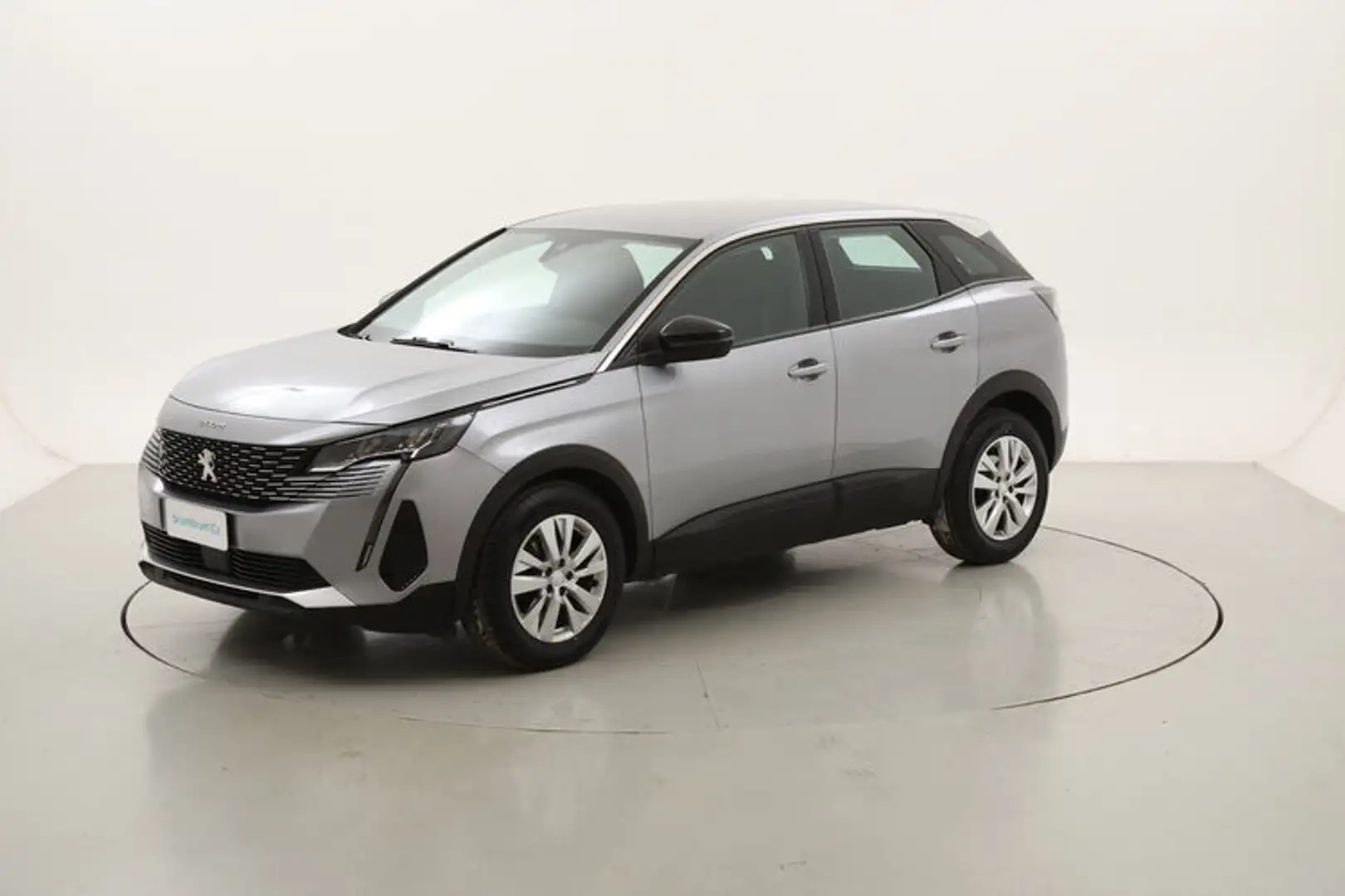 Peugeot 3008 Active Pack 1.2 Benzina 131CV Gris - 1