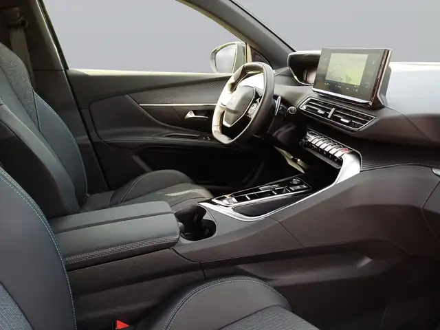 Peugeot 5008 view 11