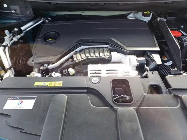 Peugeot 5008 view 5