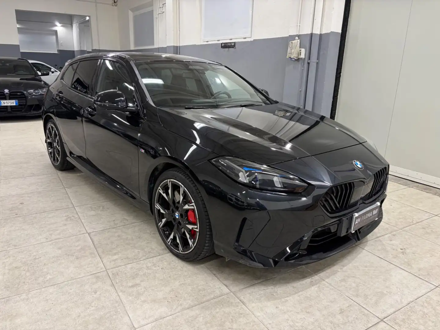 BMW 118 d MSport Pro Schwarz - 1