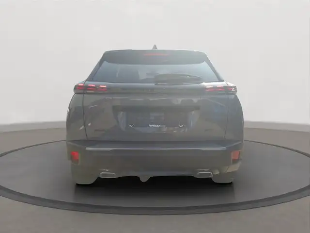 Peugeot 2008 view 4