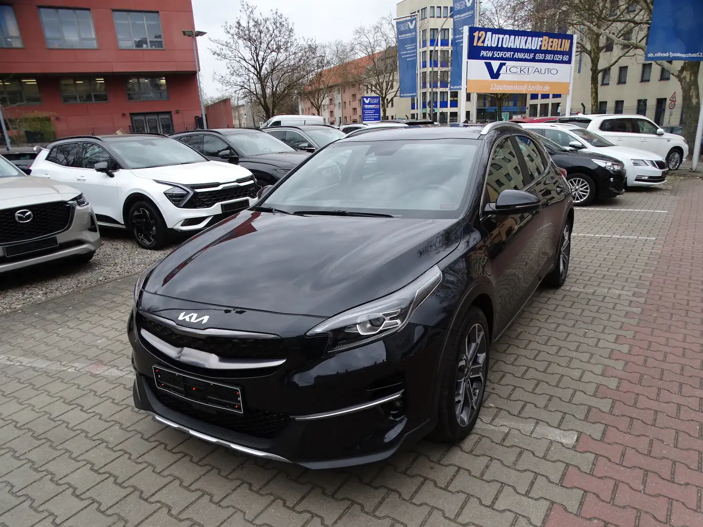 Kia XCeed 1.6 Plug-in Hybrid Spirit Navi, Auto Schwarz - 2