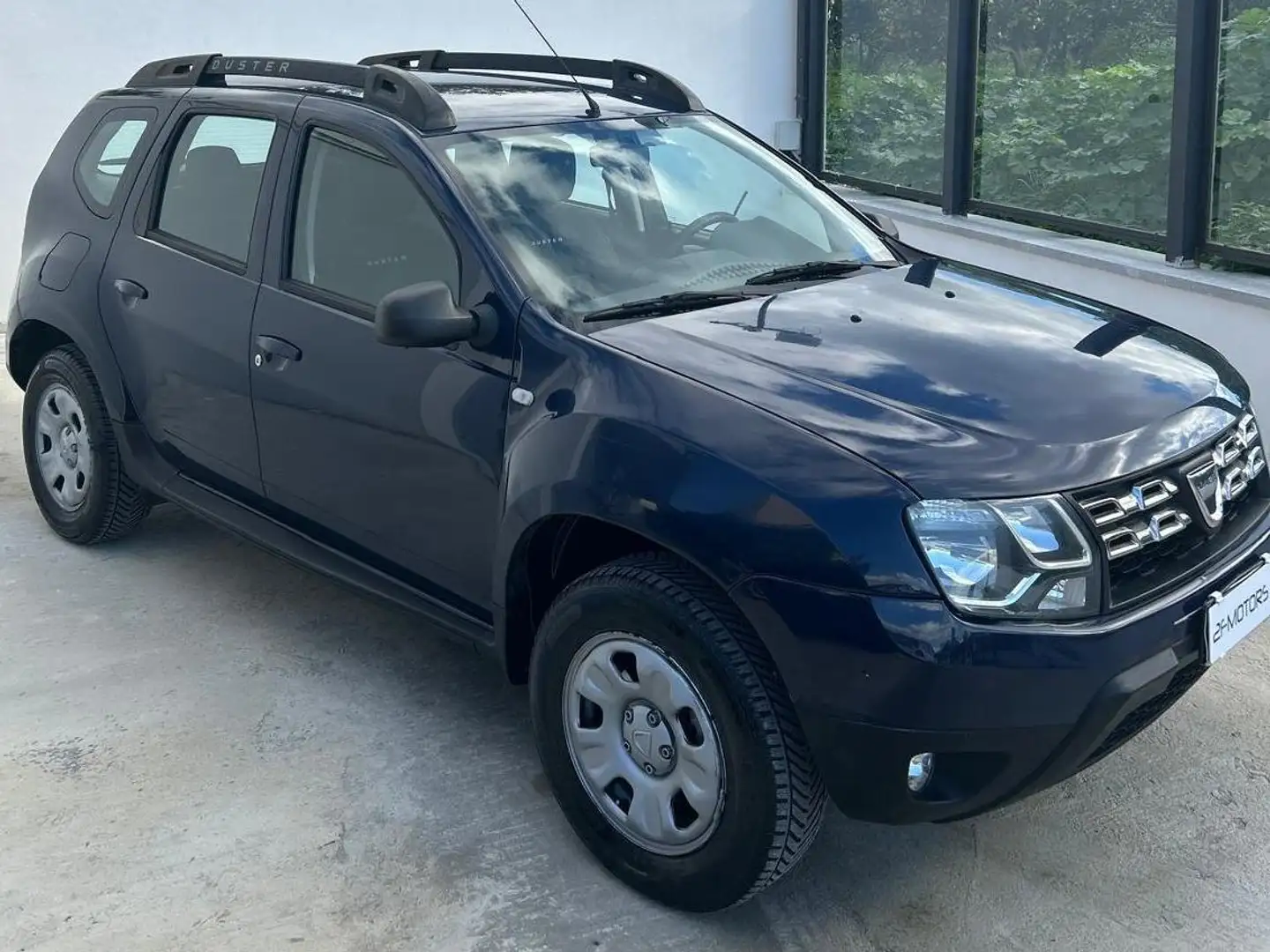 Dacia Duster 1.6 Laureate 4x4 105cv Azul - 1