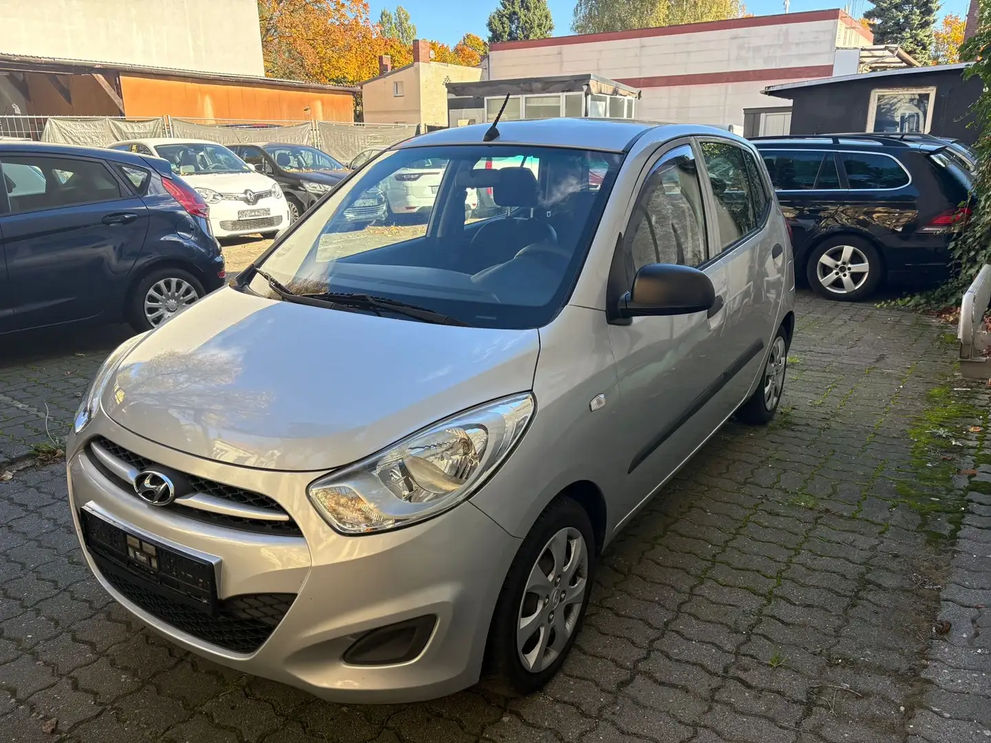 Hyundai i10 1.1 5 Star Edition *KLIMA+EURO5* 82.000KM Silber - 2