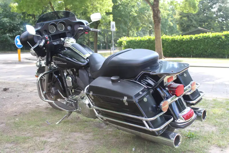 Harley-Davidson Ultra Classic - foto 5