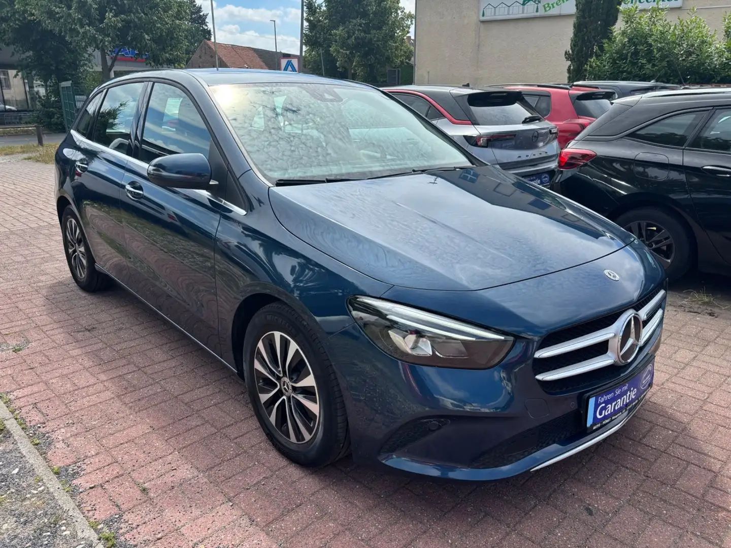Mercedes-Benz B 200 d+AUTOM+NAVI+LED+TEMPOMAT+NEUES MODELL Blu/Azzurro - 1