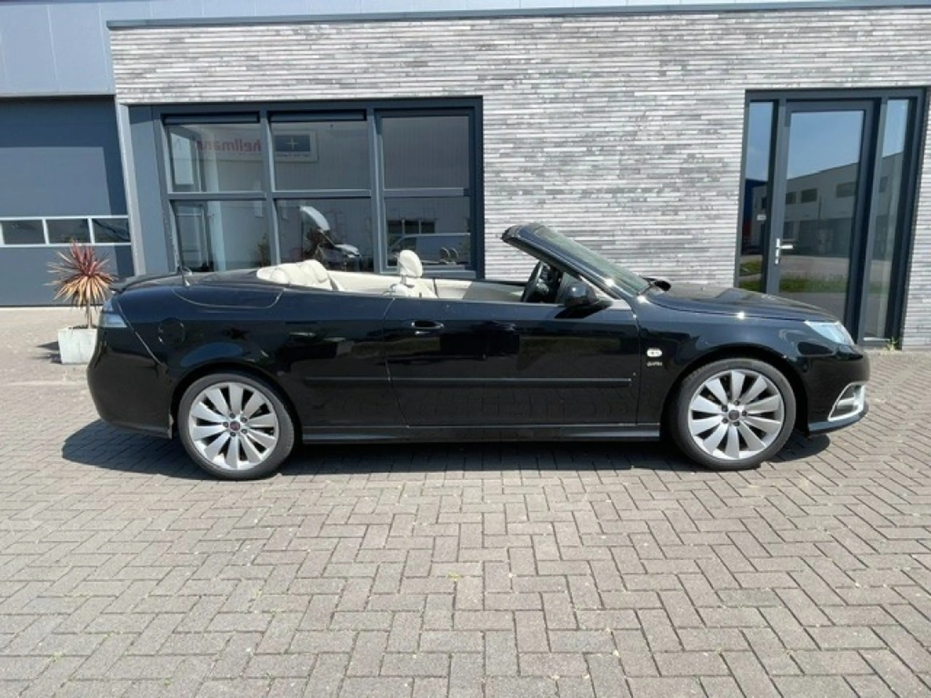 Saab 9-3 - — photo 8