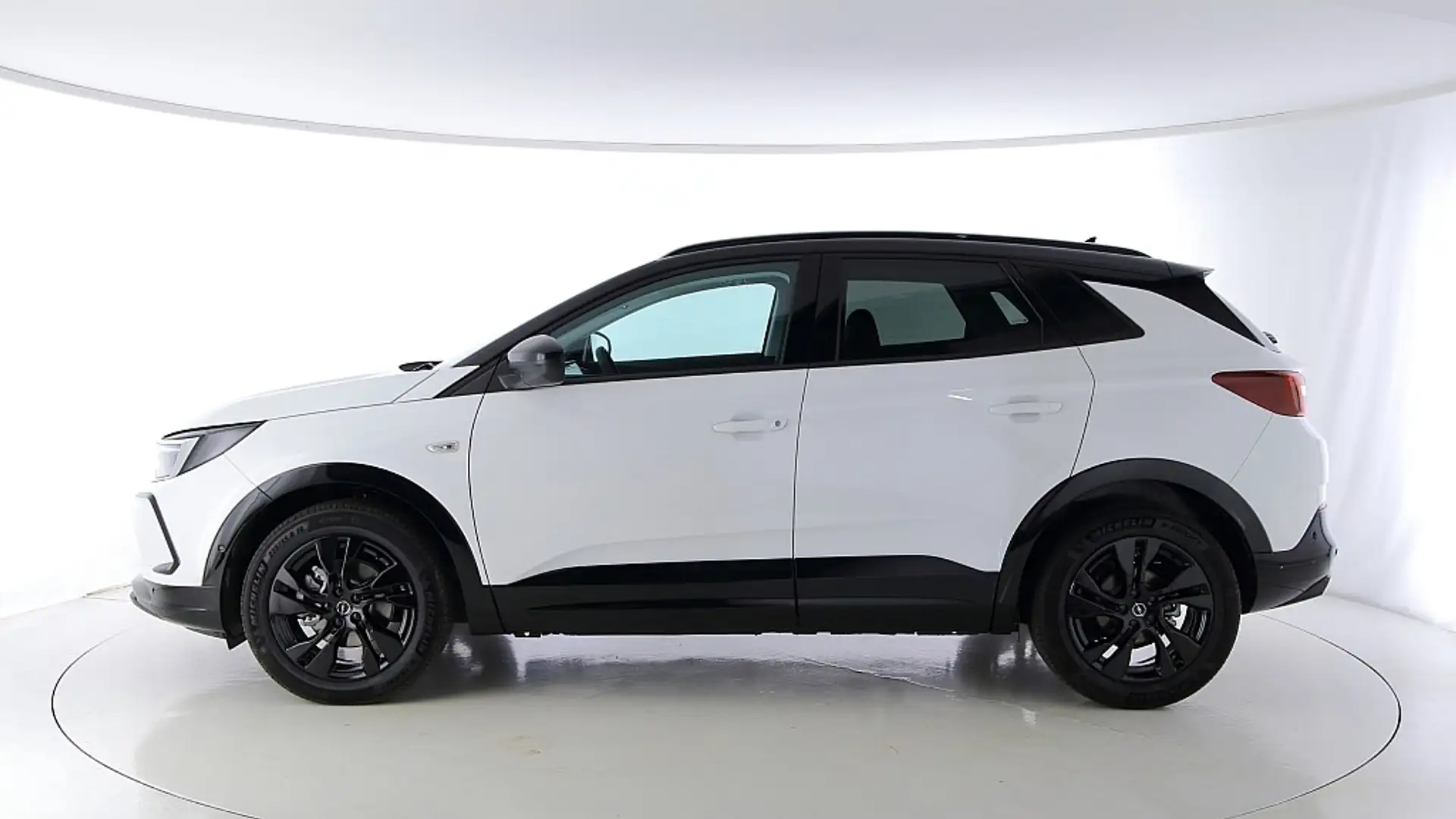 Opel Grandland 1.2 DI Turbo GS Start/Stop Aut. Weiß - 2