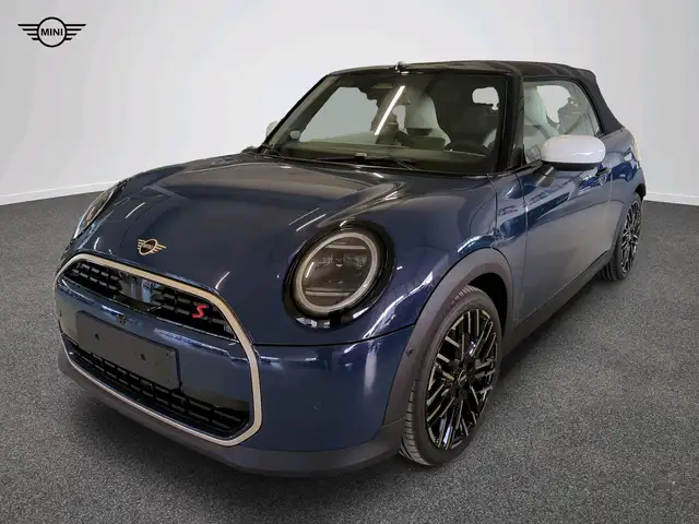 MINI Cooper S Cabrio Favoured Trim
