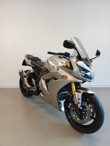 Yamaha FZ 1 - foto 3