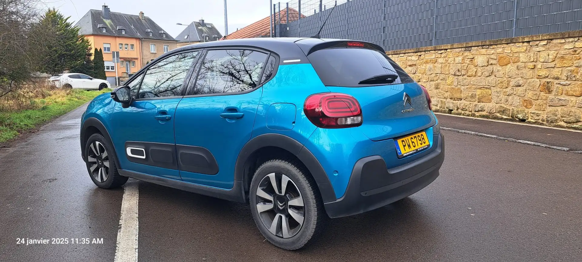 Citroen C3 C3 Pure Tech 110 S Bleu - 2