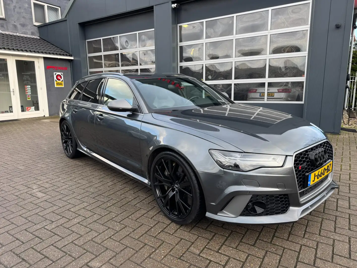 Audi RS6 Avant 4.0 TFSI RS 6 quattro performance Pro Line P Gris - 2