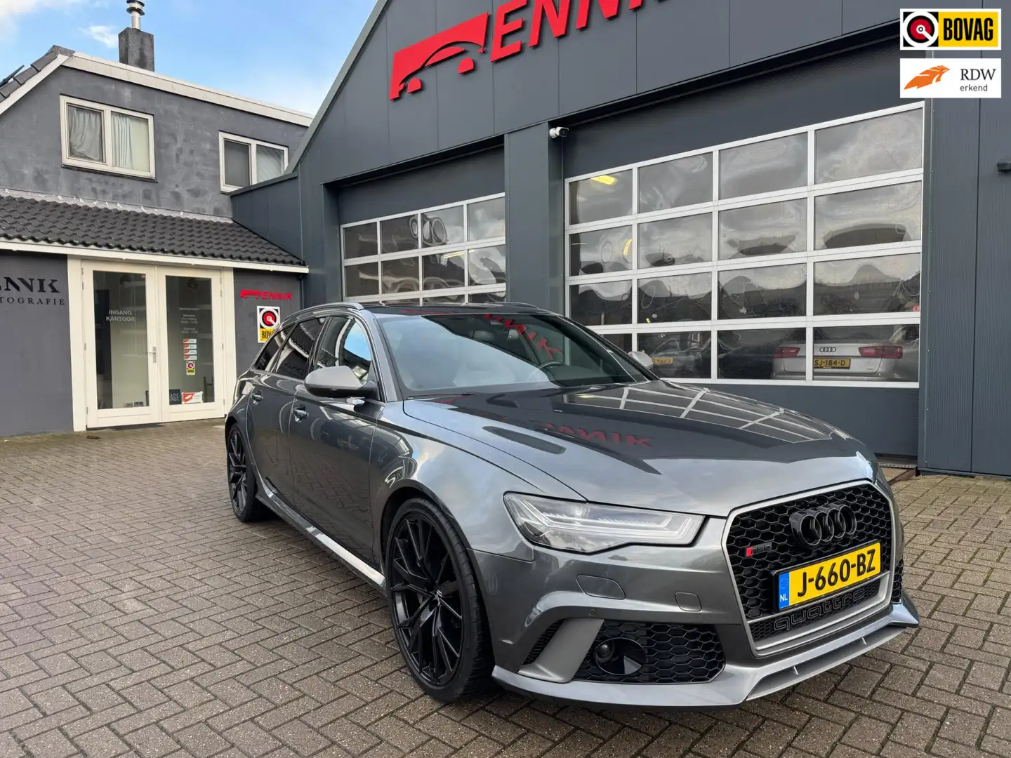 Audi RS6 Avant 4.0 TFSI RS 6 quattro performance Pro Line P Gris - 1